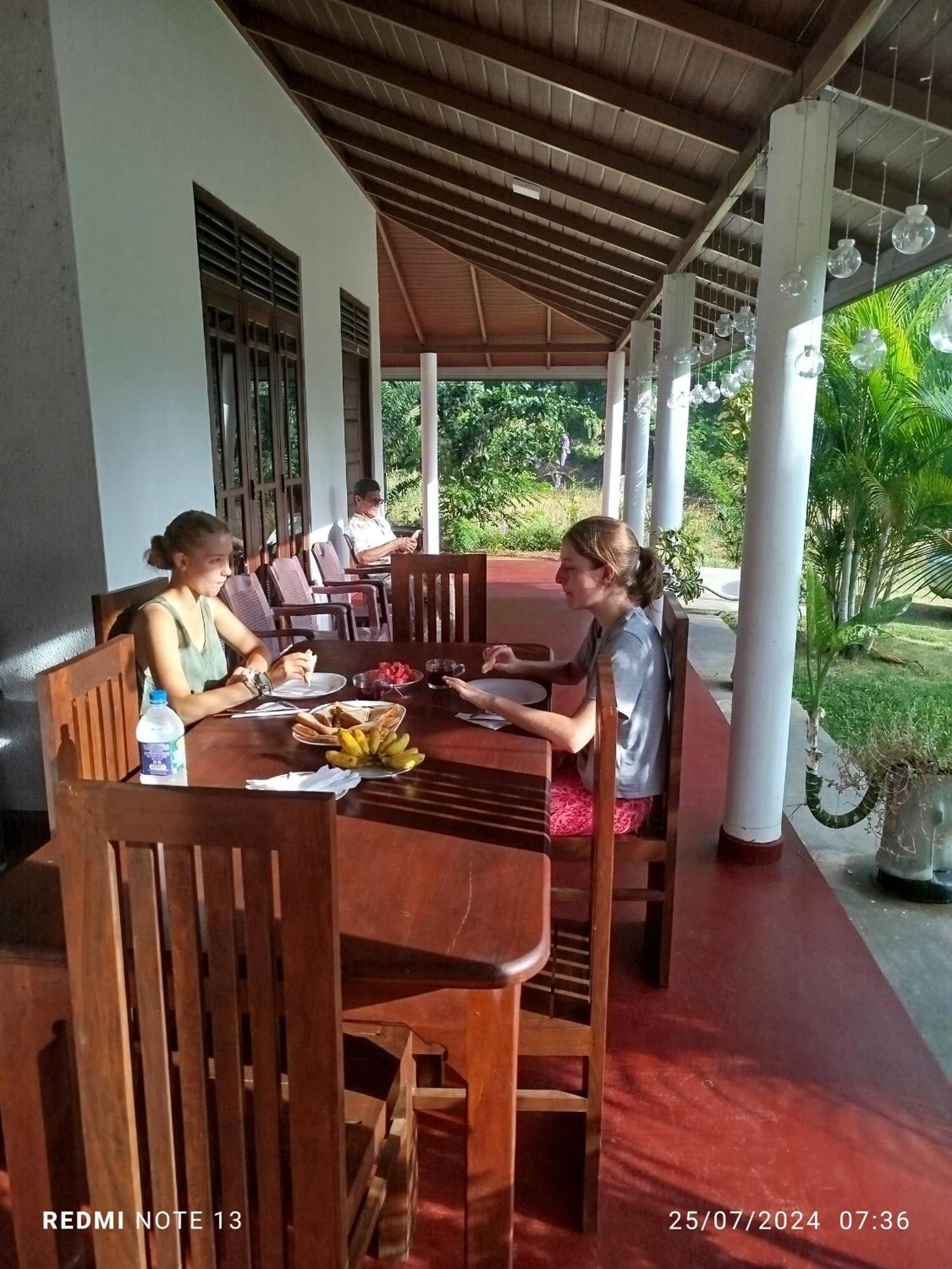 Wilpattu Gagana Guest Holiday home *